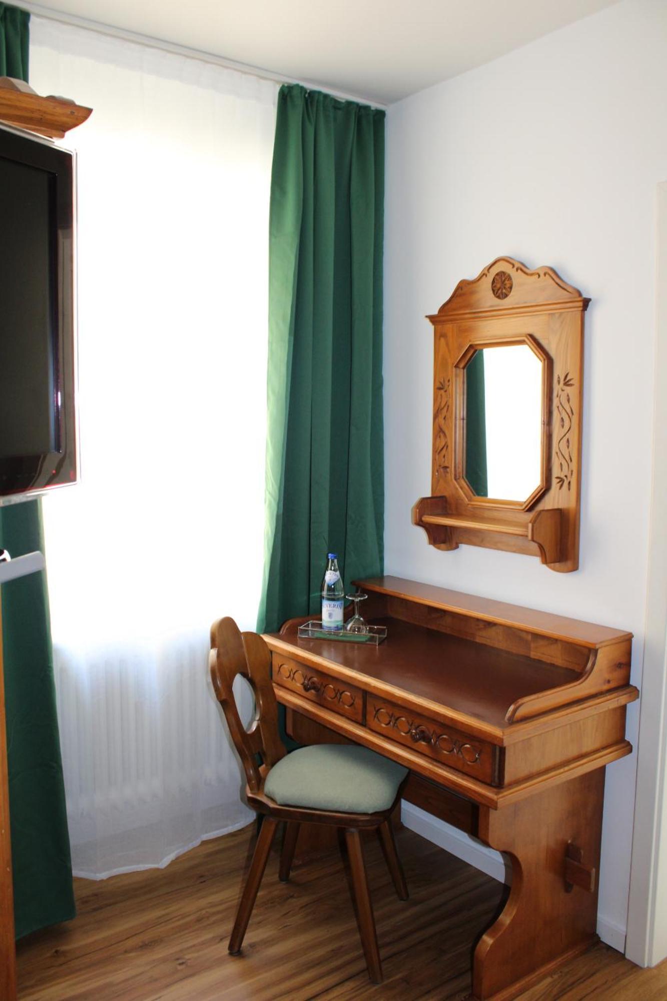Gasthof Wolferstetter Vilshofen an der Donau Kamer foto