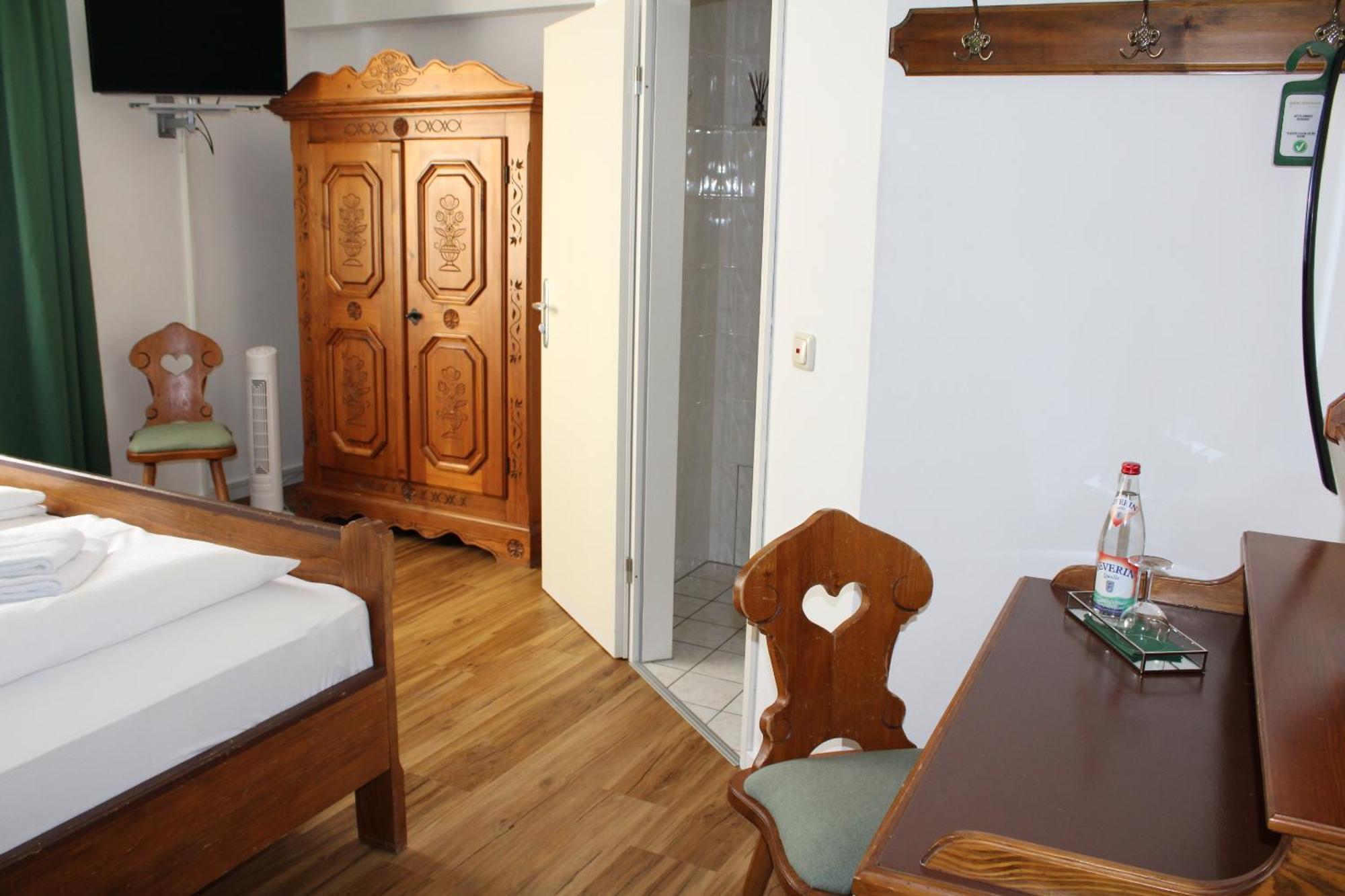 Gasthof Wolferstetter Vilshofen an der Donau Kamer foto